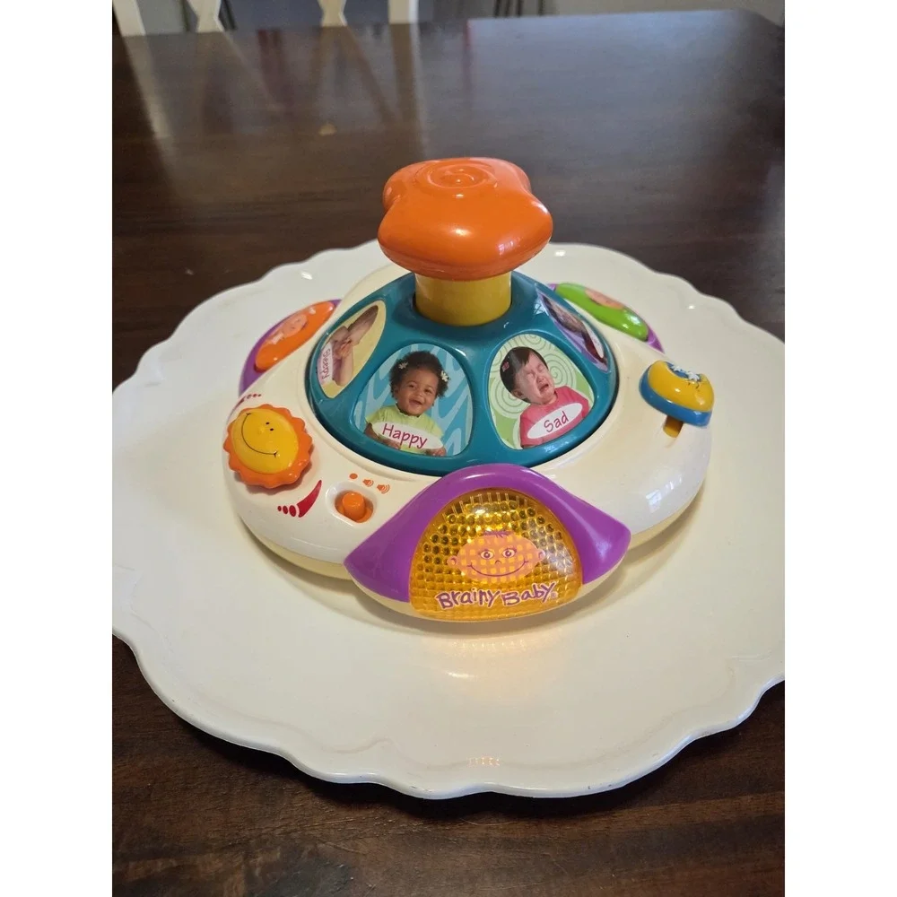VTech Baby BrainyWorks Right Brain Baby Face spin toy